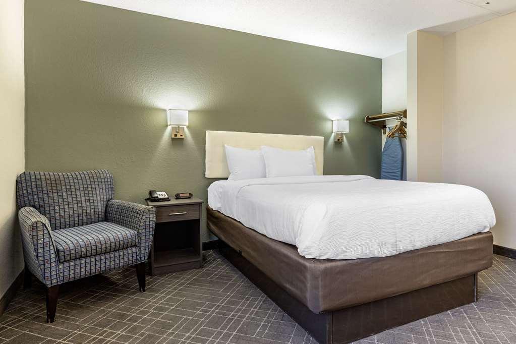 Quality Inn Spartanburg Oda fotoğraf